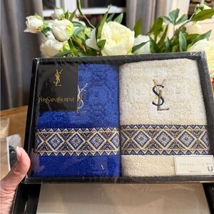 Yves Saint Laurent Royal Blue and Cream Towel Set